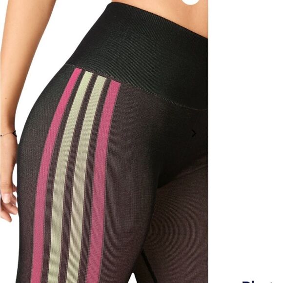 Fabletics High-Waisted Seamless Stripe Legging Pink Stripe Multi Size Small - Picture 4 of 10